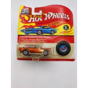 Hot Wheels 25 Anniversary Collectors Edition Orange Classic Nomad with Matching